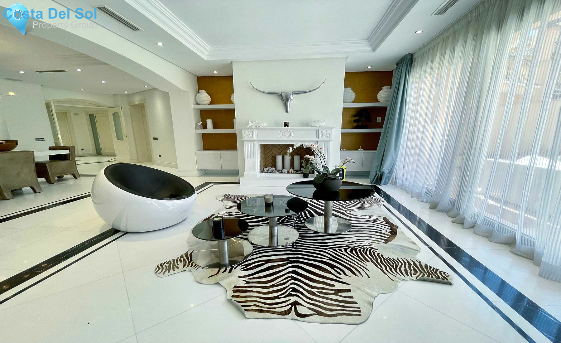 Middle Floor Apartment in Puerto Banús-1138756