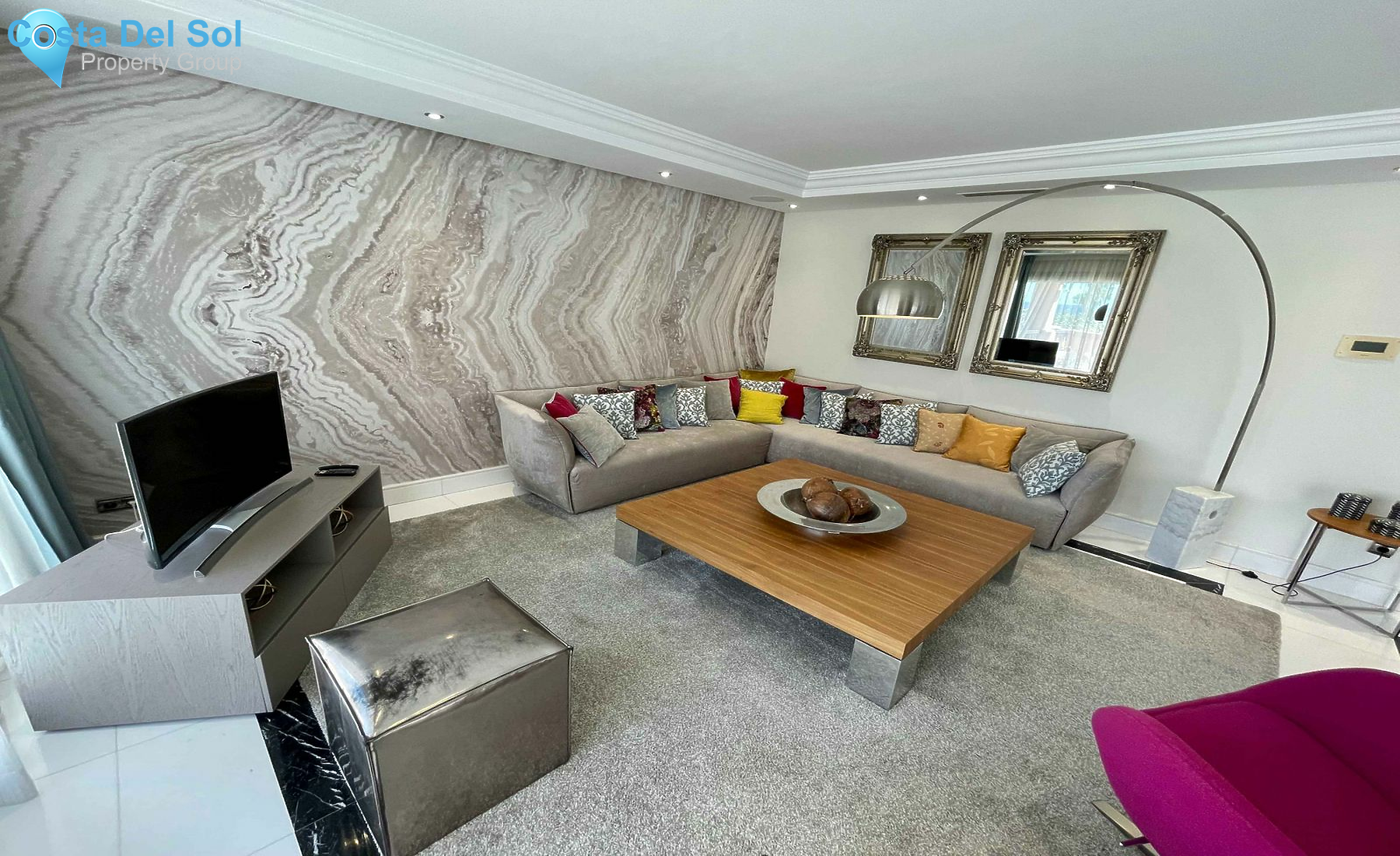 Middle Floor Apartment in Puerto Banús-1138758