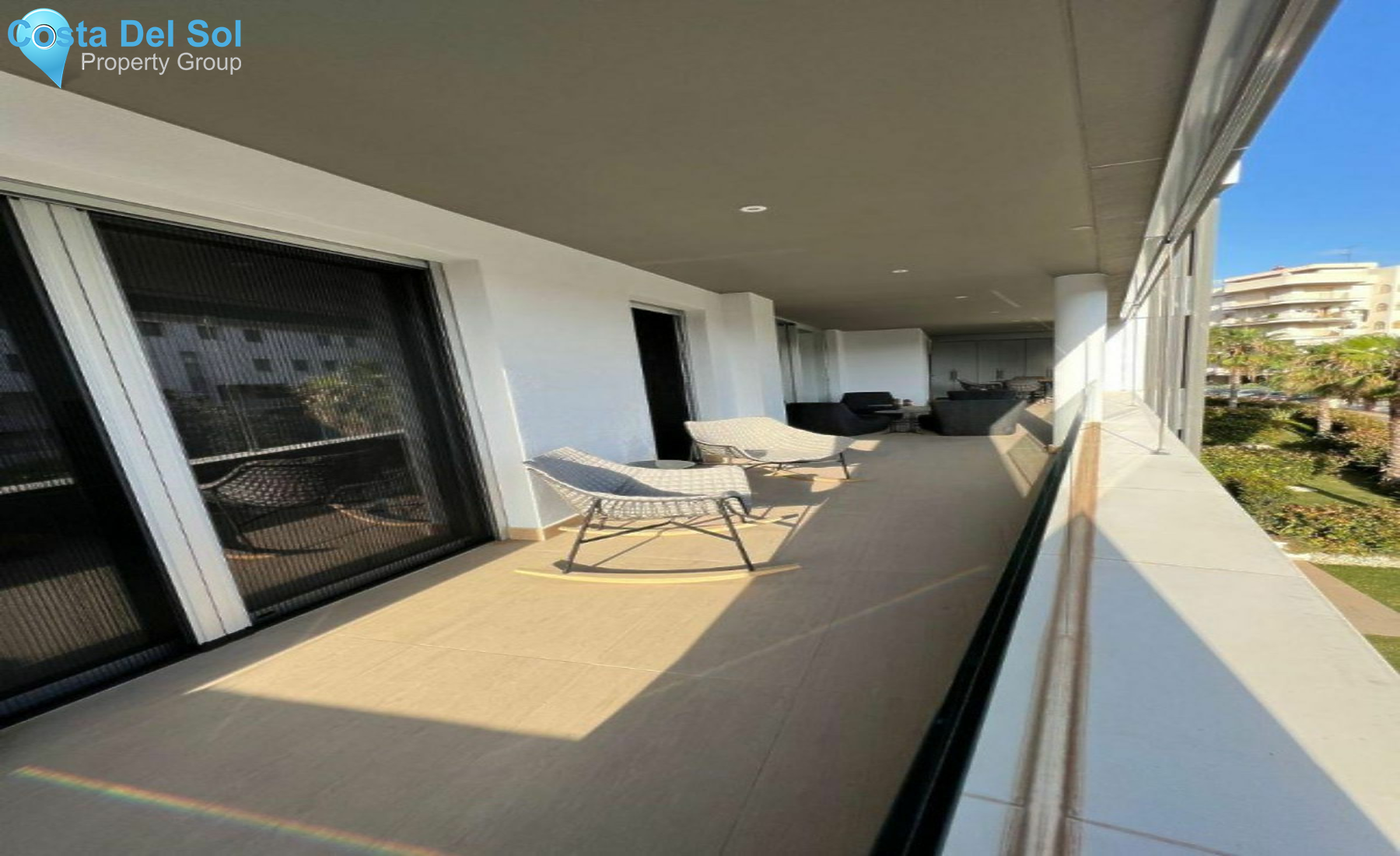 Middle Floor Apartment in Puerto Banús-1152799