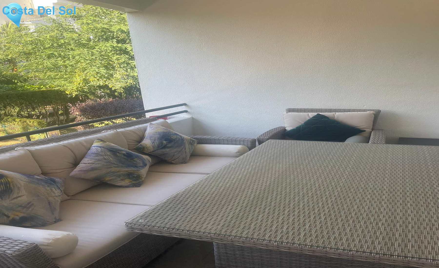 Middle Floor Apartment in Puerto Banús-1163684