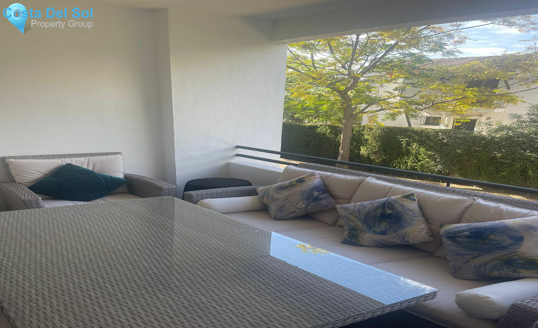 Middle Floor Apartment in Puerto Banús-1163680