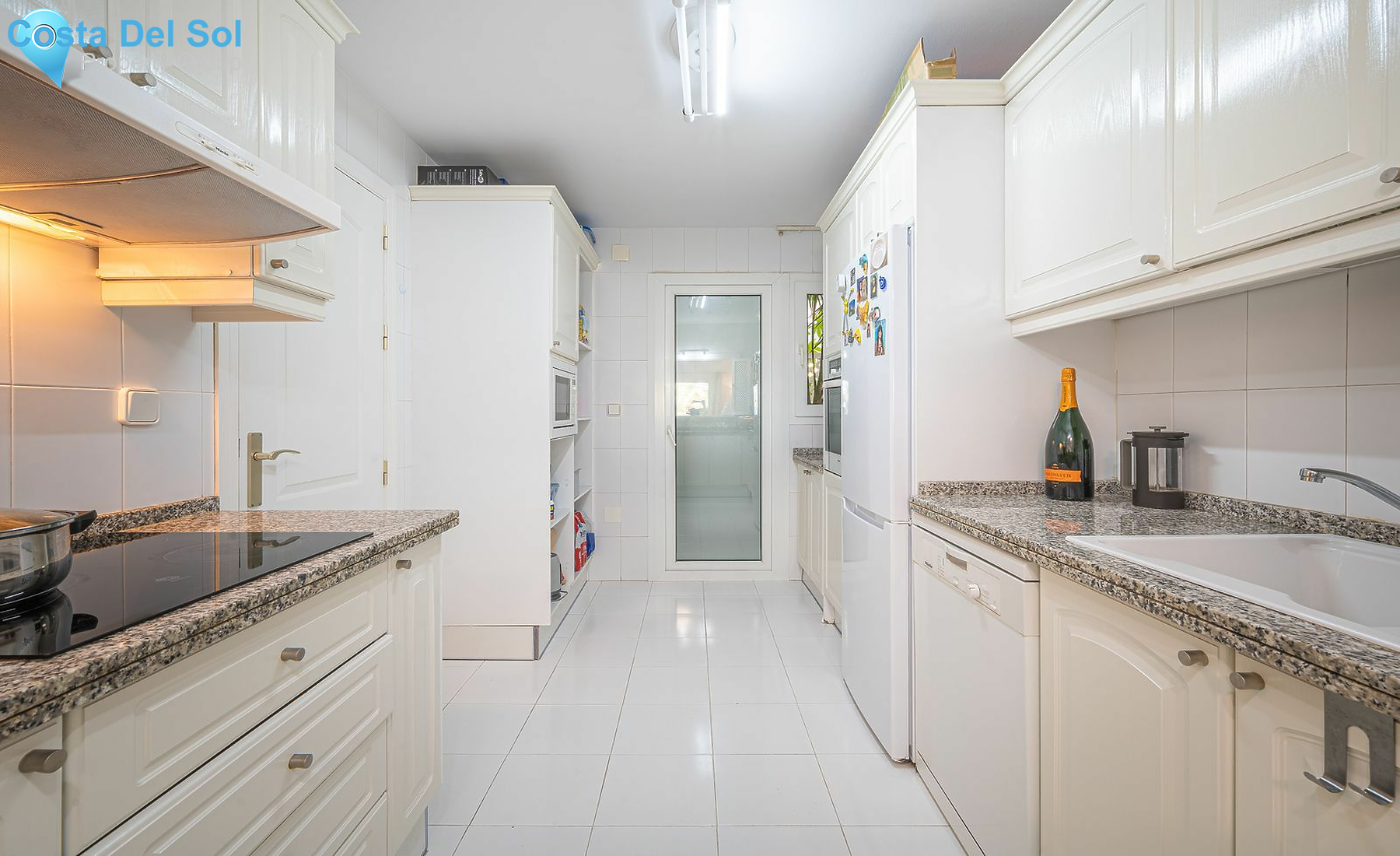 Middle Floor Apartment in Puerto Banús-1169284