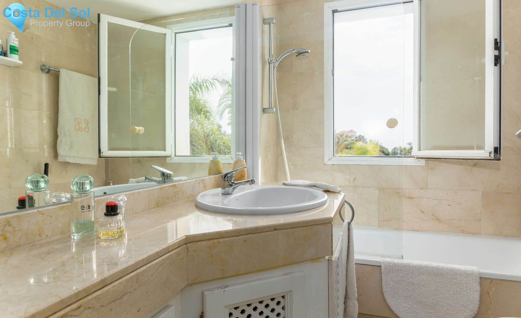 Middle Floor Apartment in Puerto Banús-1173661