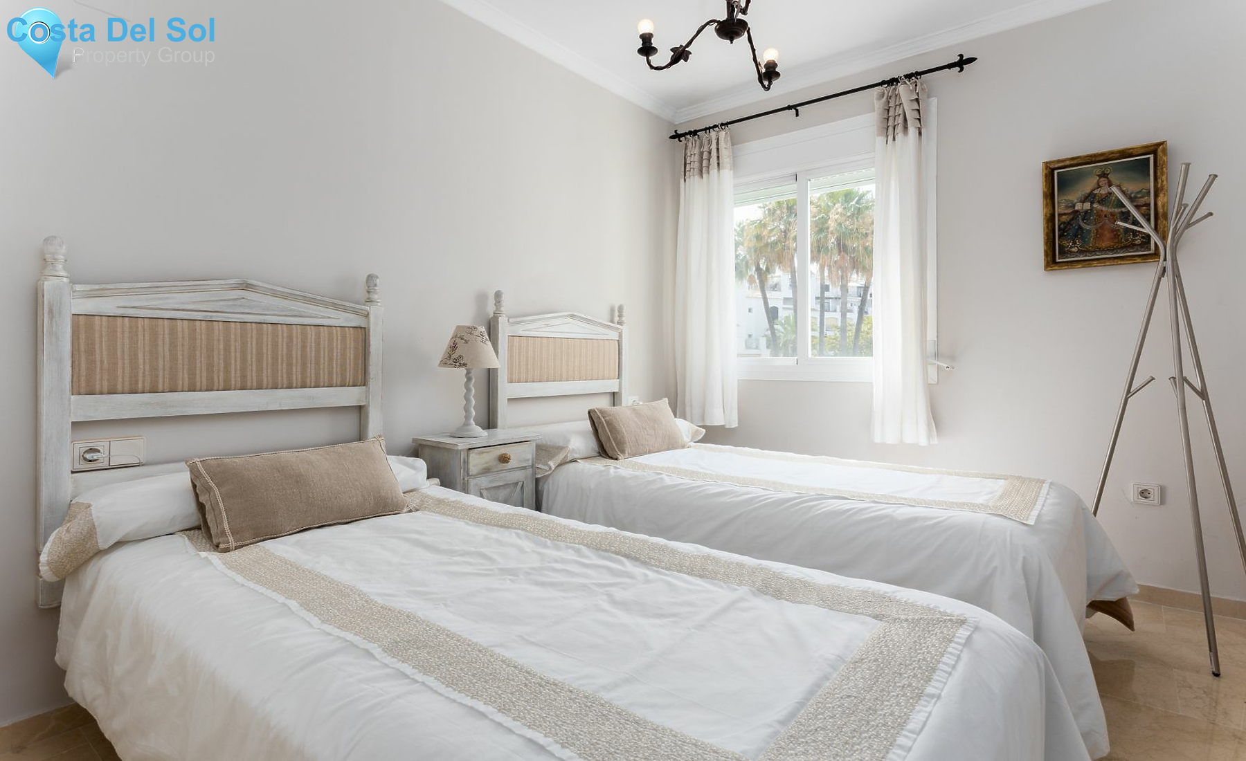 Middle Floor Apartment in Puerto Banús-1173664