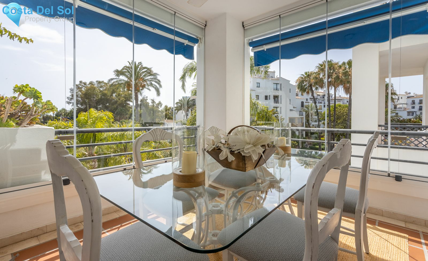 Middle Floor Apartment in Puerto Banús-1173656