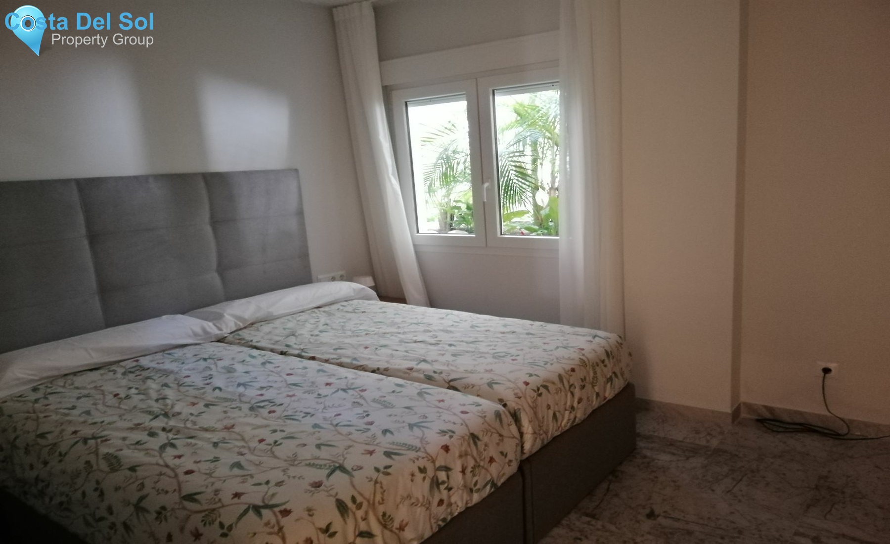 Middle Floor Apartment in Puerto Banús-1179559