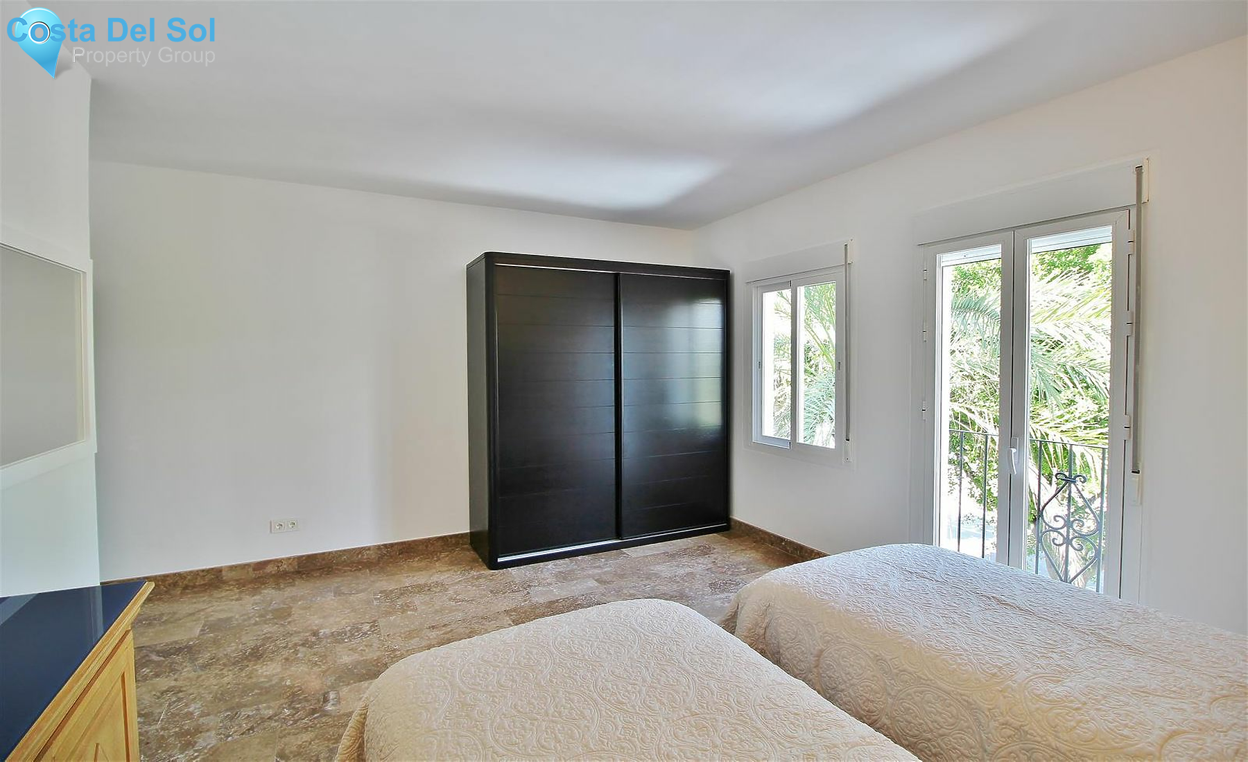 Middle Floor Apartment in Puerto Banús-1186375