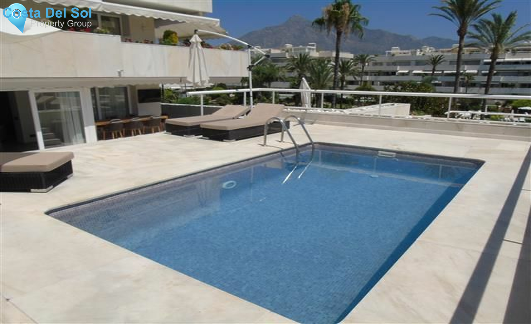 Middle Floor Apartment in Puerto Banús-1197238