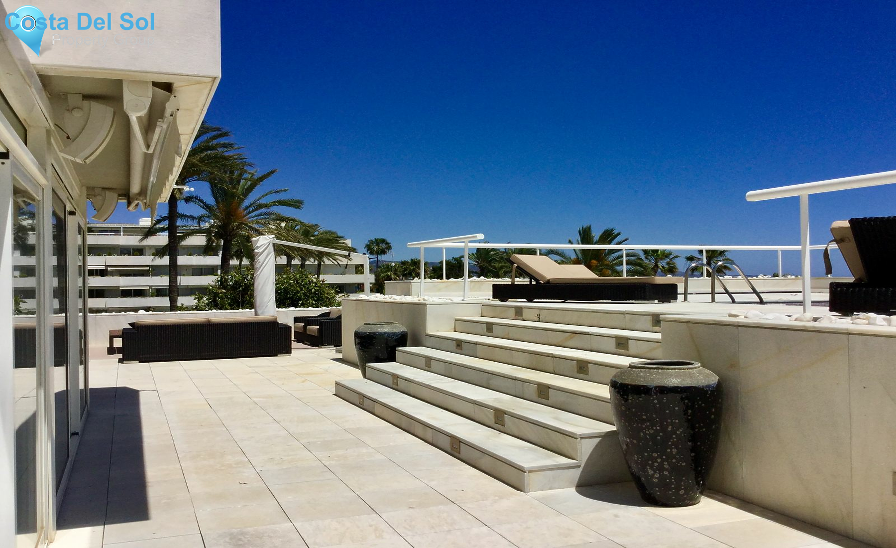 Middle Floor Apartment in Puerto Banús-1197239