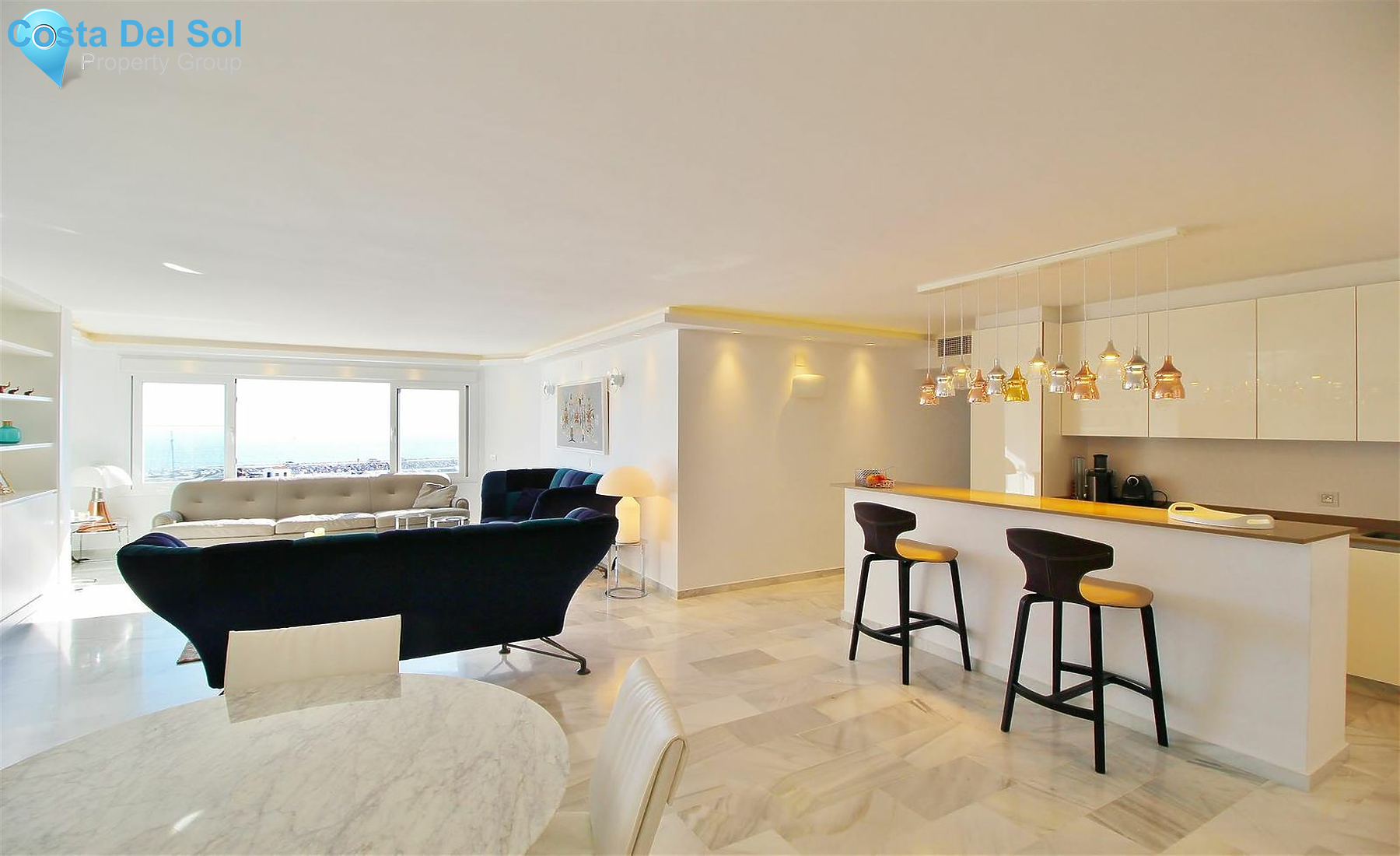 Middle Floor Apartment in Puerto Banús-1200200