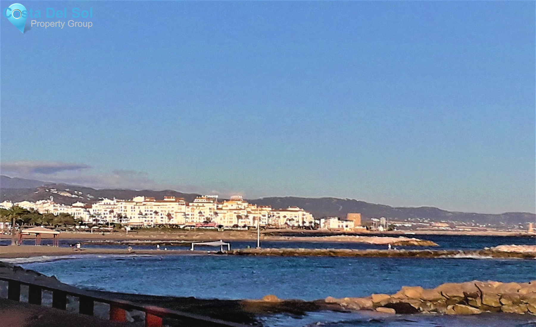 Middle Floor Apartment in Puerto Banús-1201920