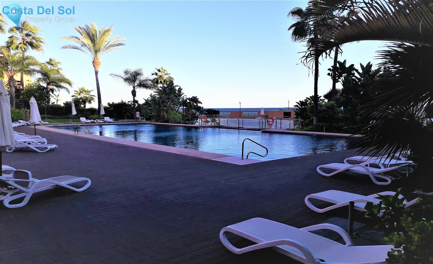 Middle Floor Apartment in Puerto Banús-1201922