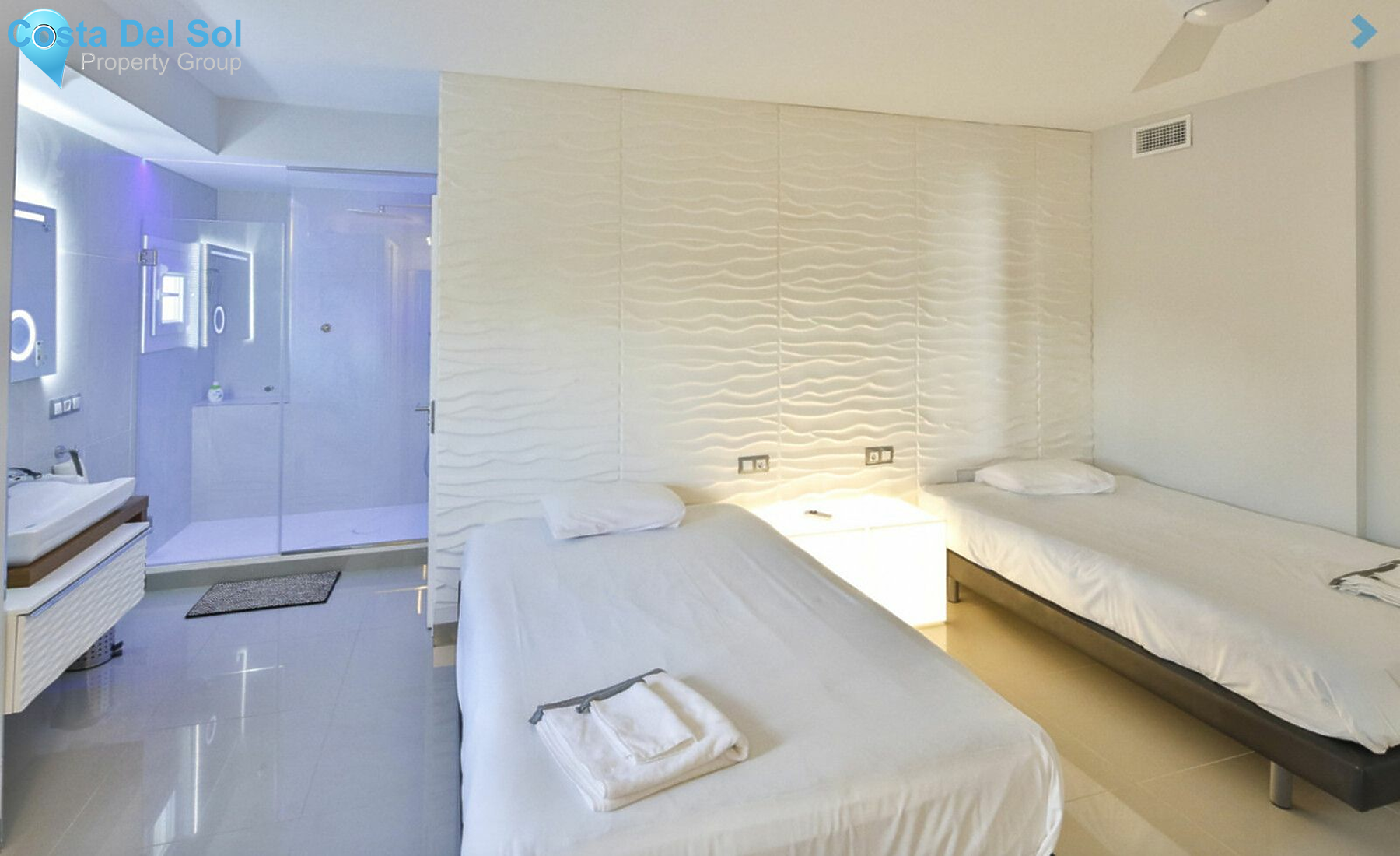 Middle Floor Apartment in Puerto Banús-1205097
