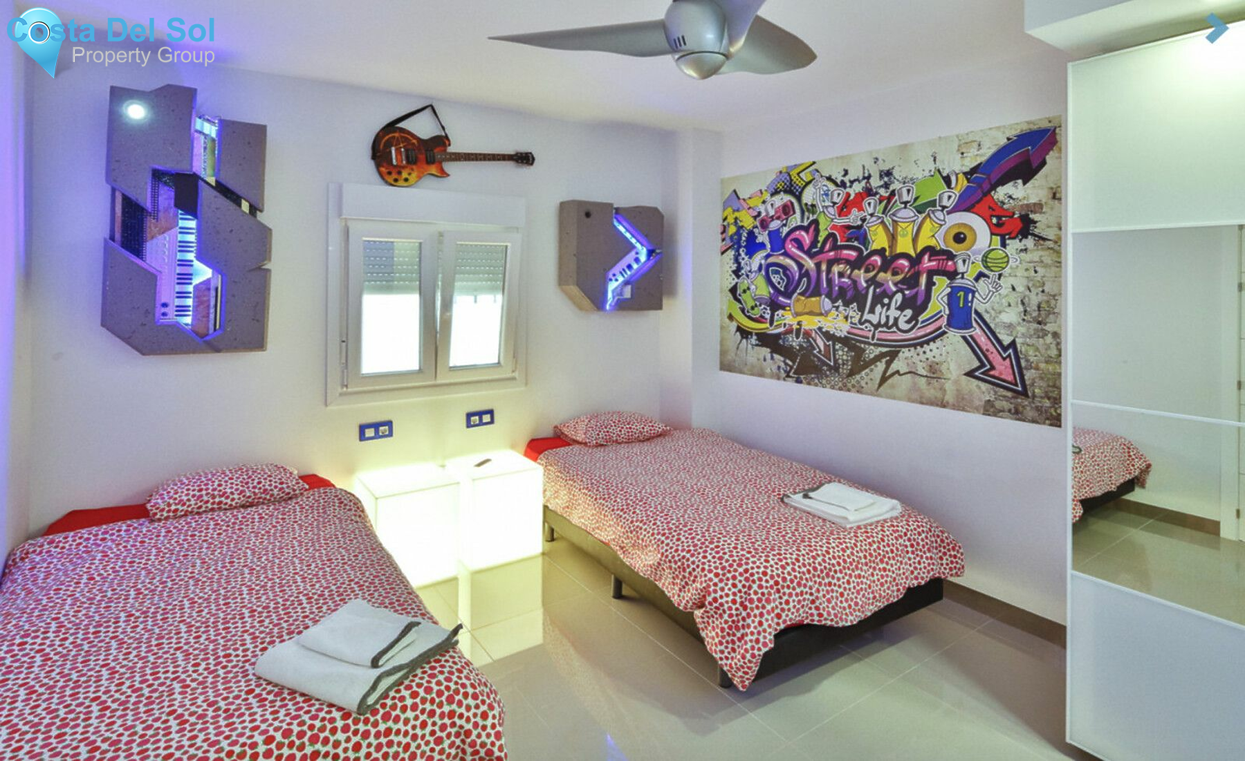 Middle Floor Apartment in Puerto Banús-1205100