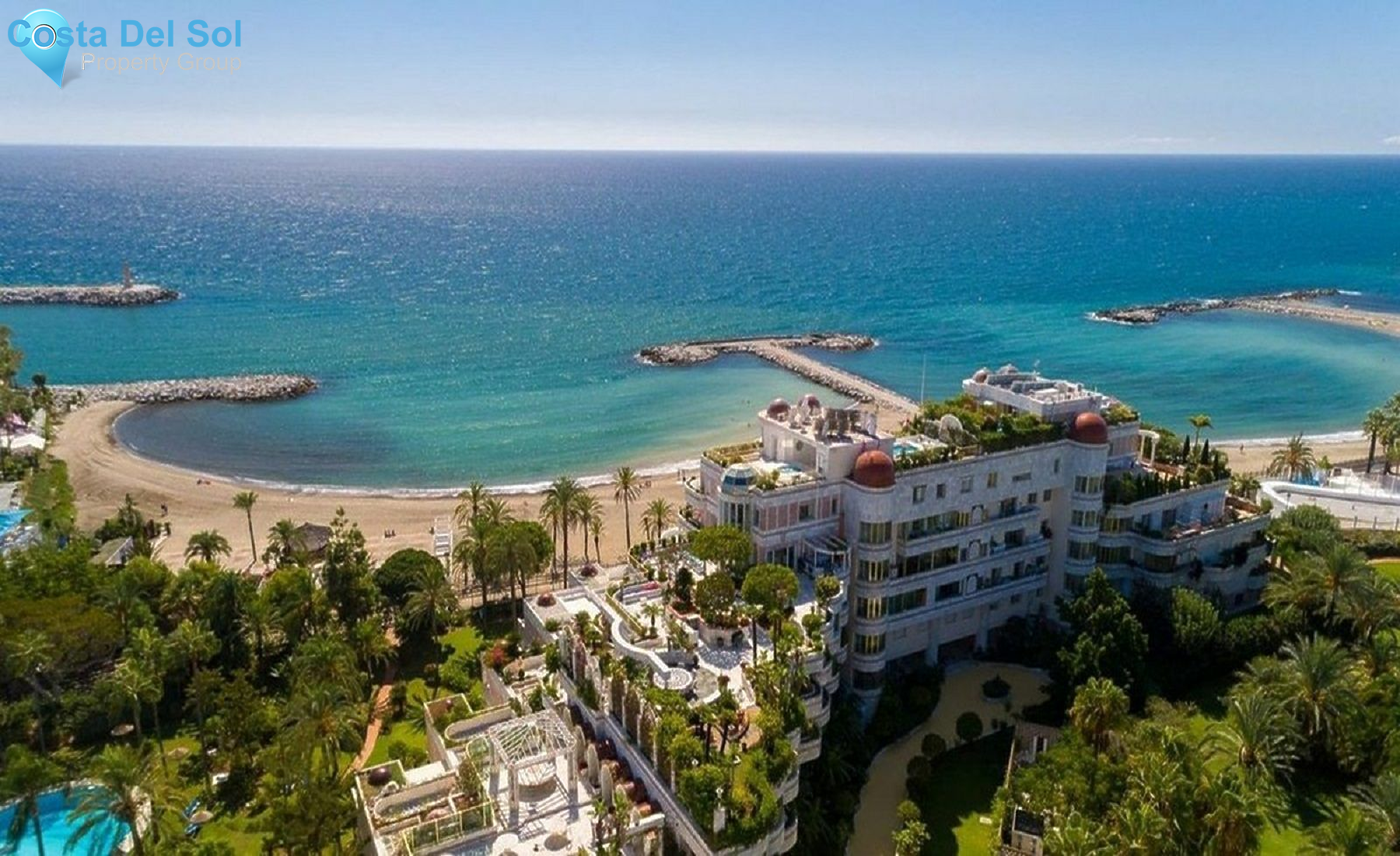 Middle Floor Apartment in Puerto Banús-1211054