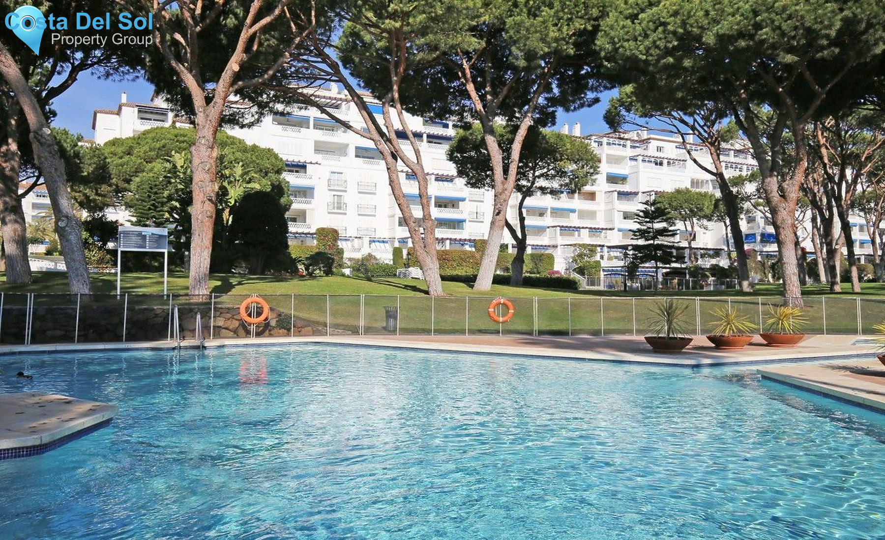 Middle Floor Apartment in Puerto Banús