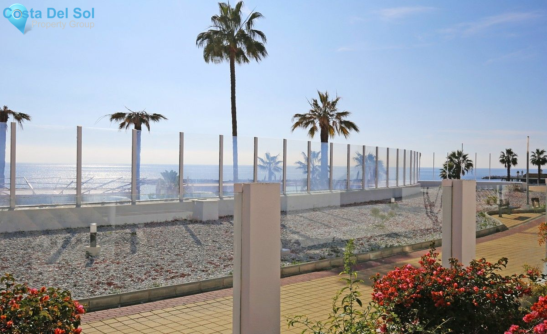 Middle Floor Apartment in Puerto Banús-1216014