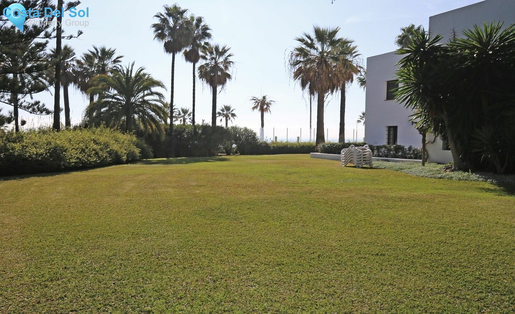 Middle Floor Apartment in Puerto Banús-1216015