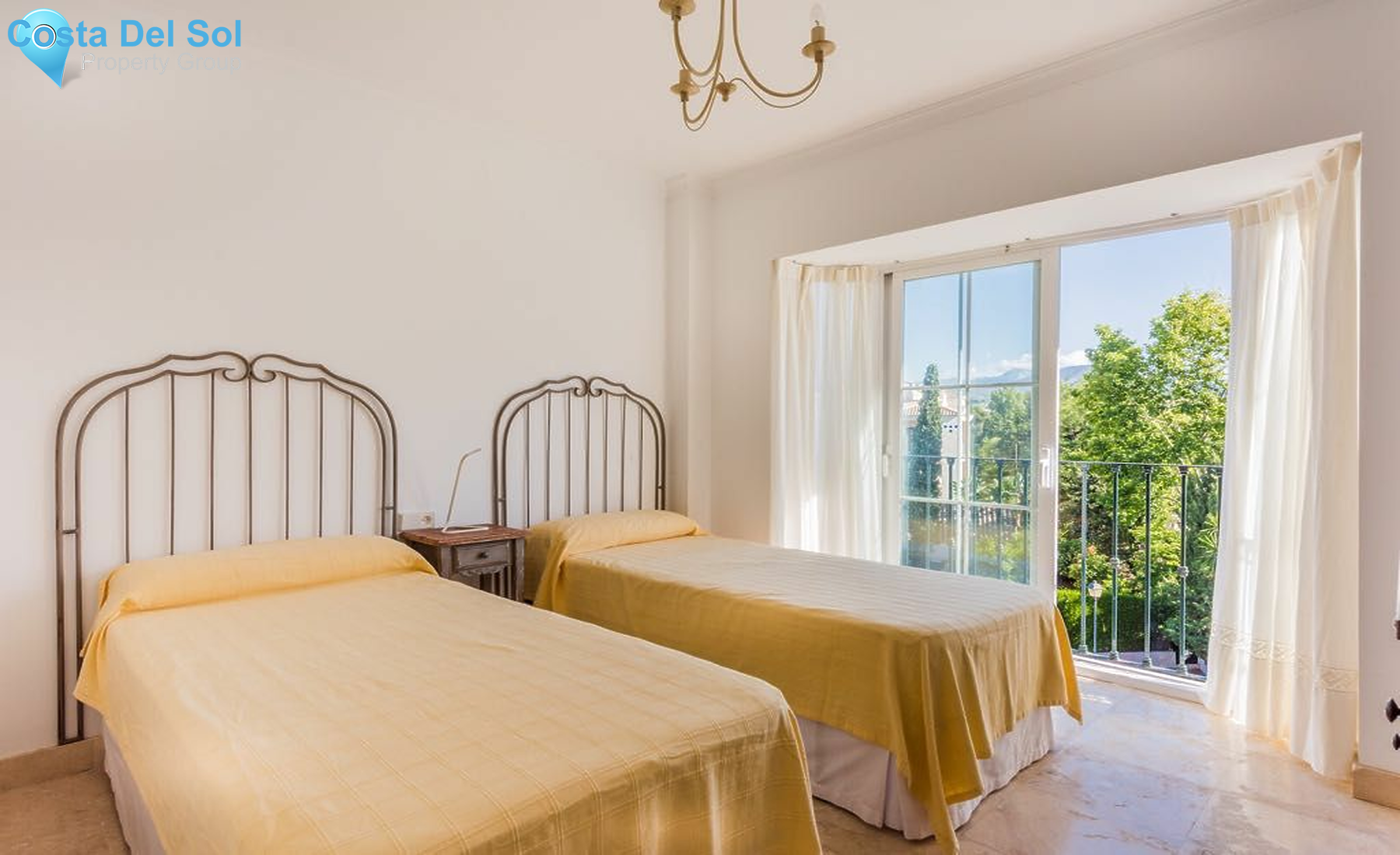 Middle Floor Apartment in Puerto Banús-1231008