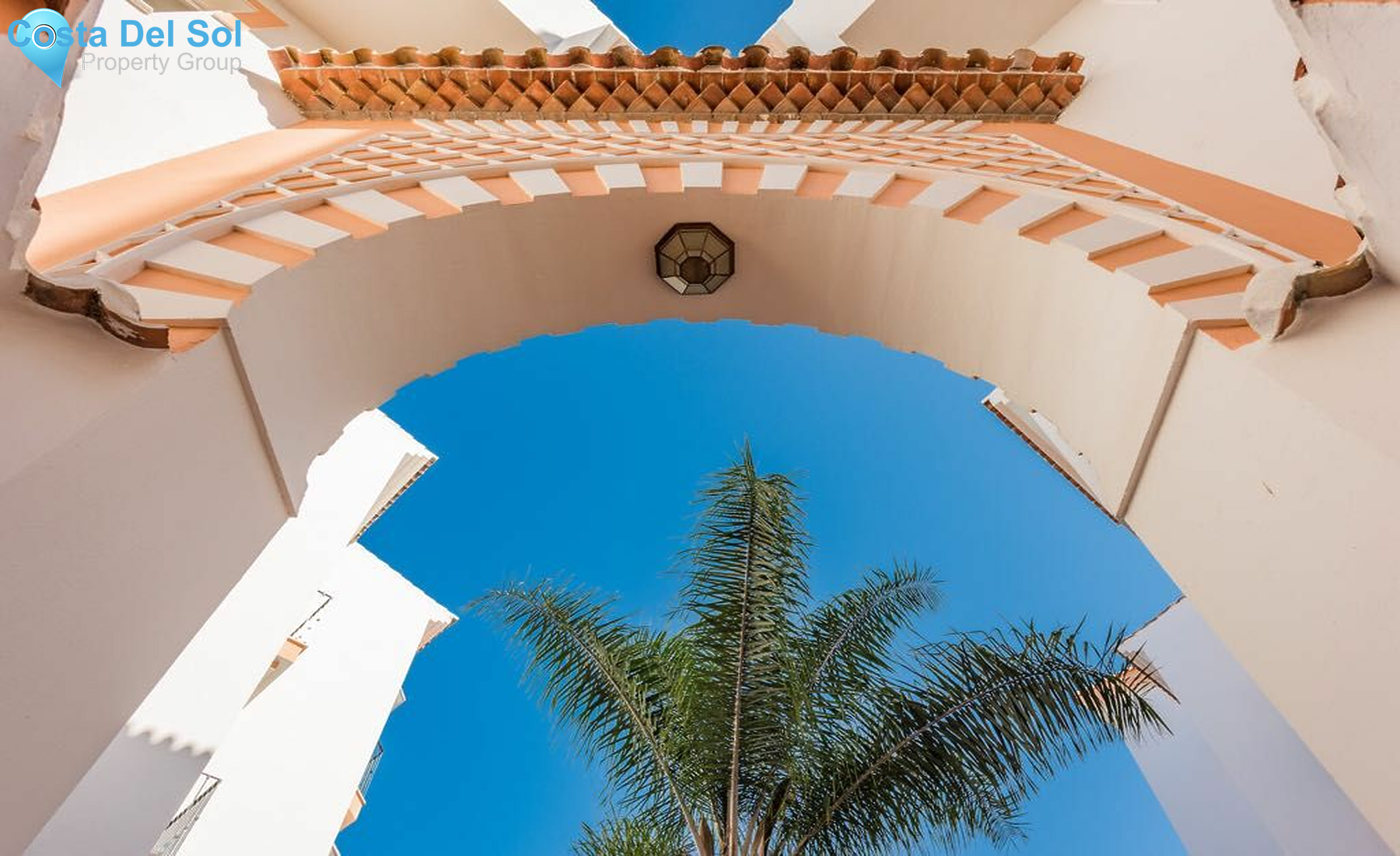 Middle Floor Apartment in Puerto Banús-1231012