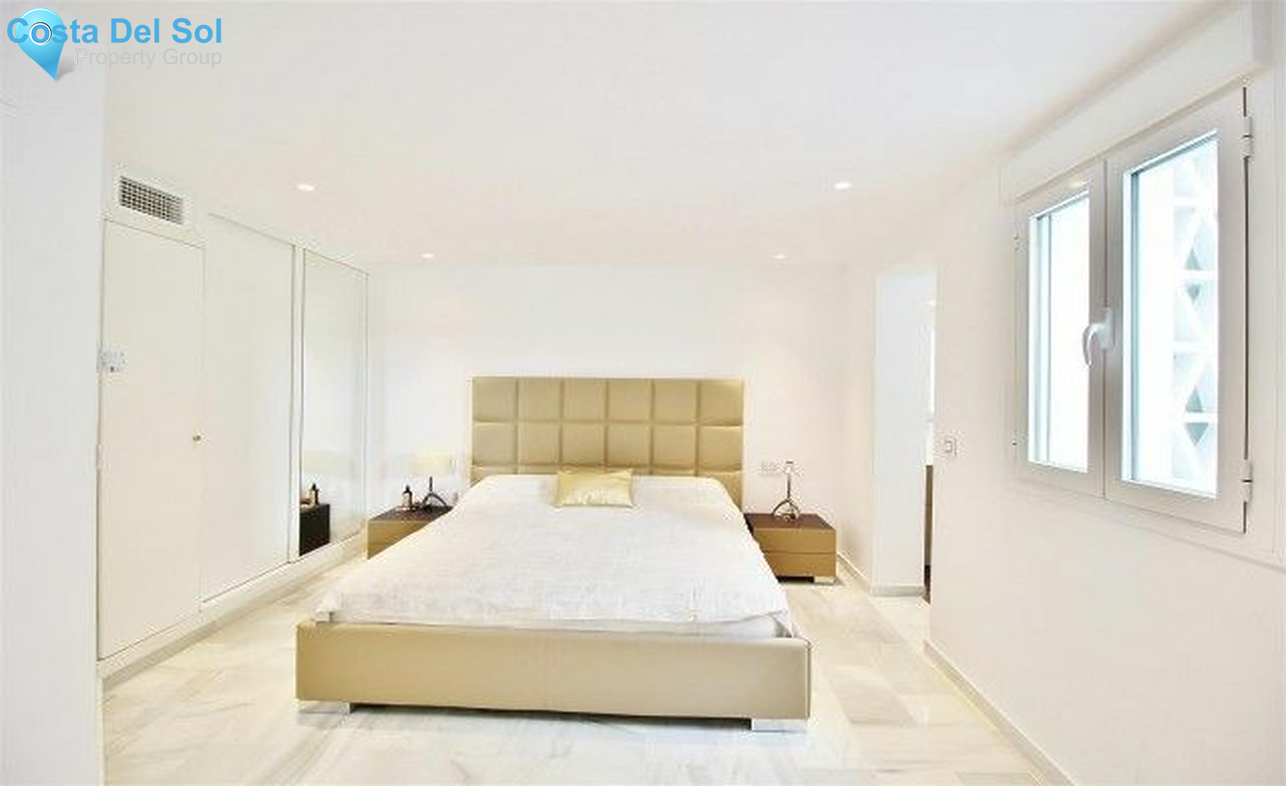Middle Floor Apartment in Puerto Banús-1232429