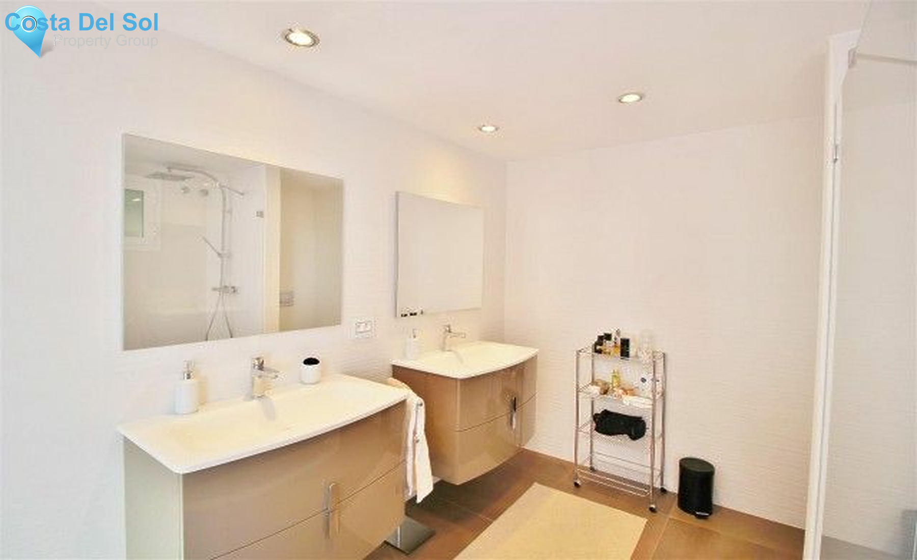 Middle Floor Apartment in Puerto Banús-1232431