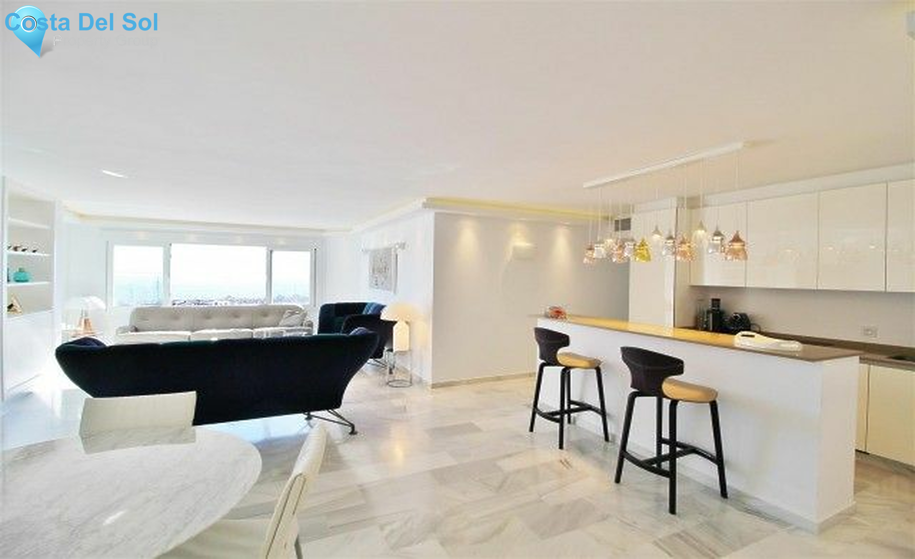 Middle Floor Apartment in Puerto Banús-1232420