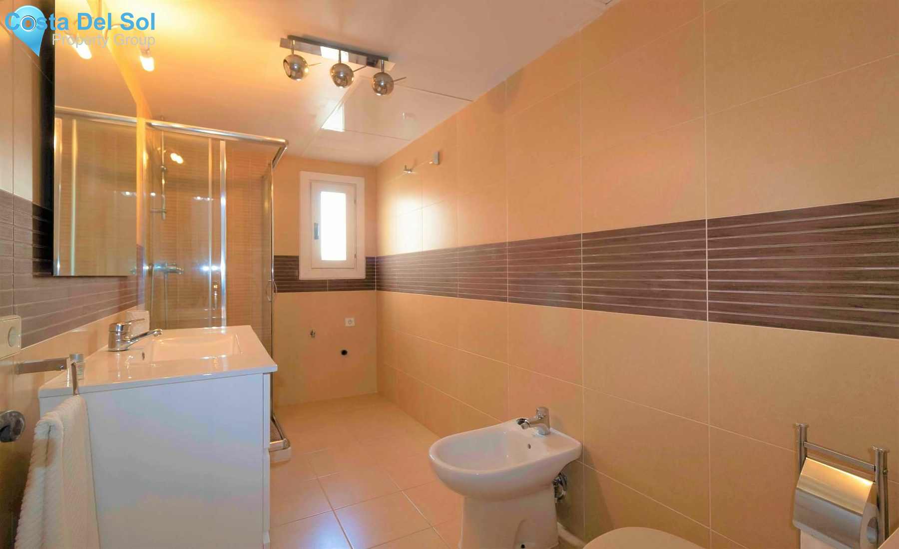 Middle Floor Apartment in Puerto Banús-1386522