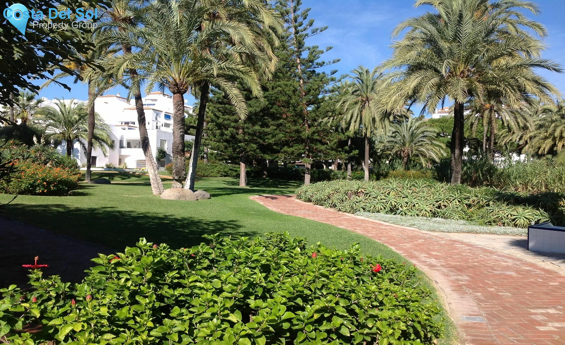 Middle Floor Apartment in Puerto Banús-1386524
