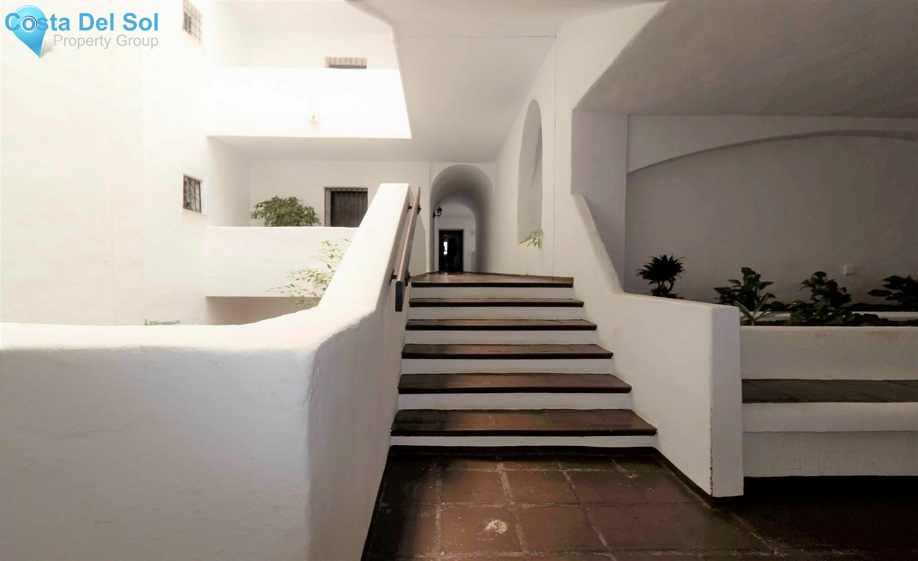 Middle Floor Apartment in Puerto Banús-1386528
