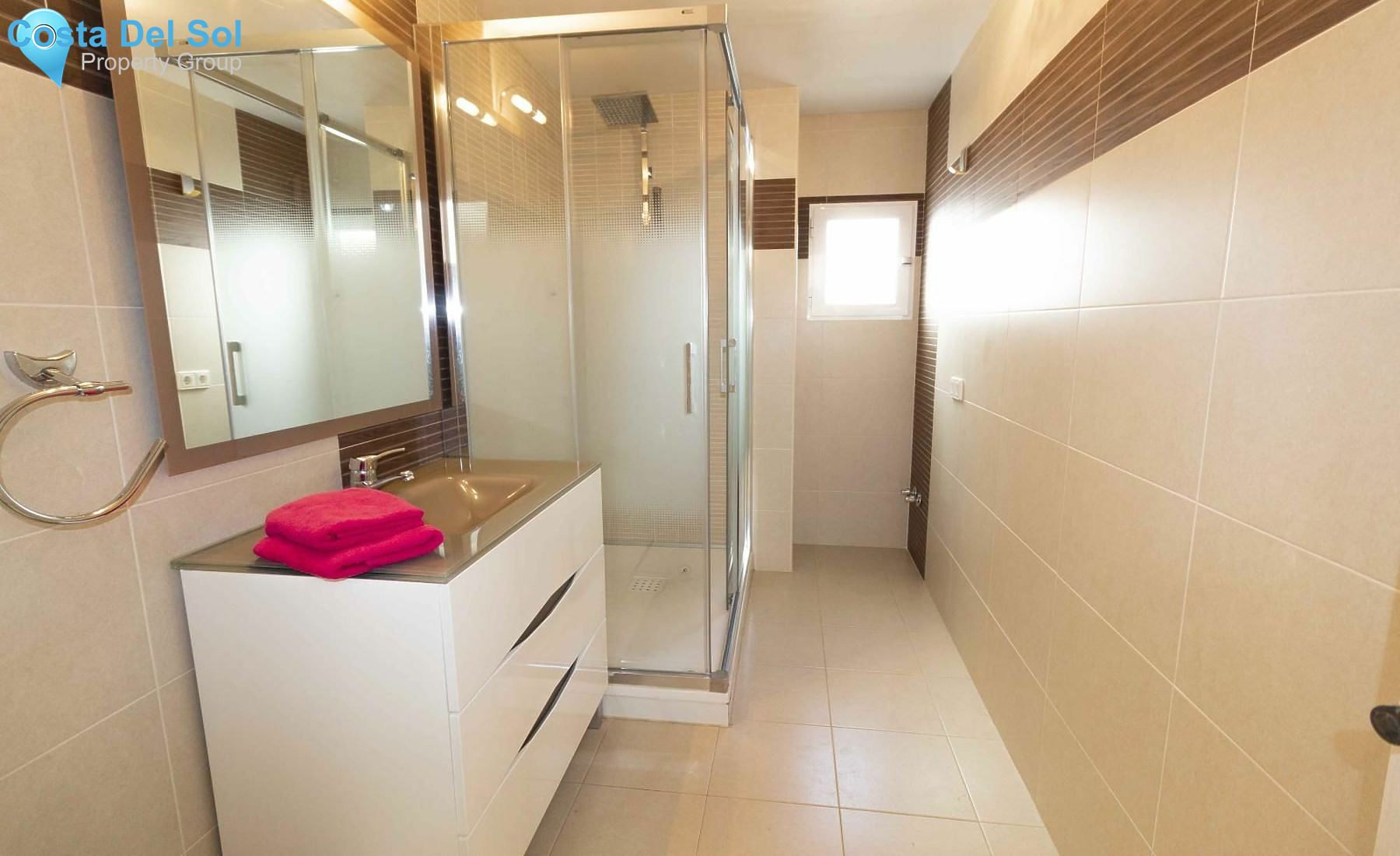 Middle Floor Apartment in Puerto Banús-1386517