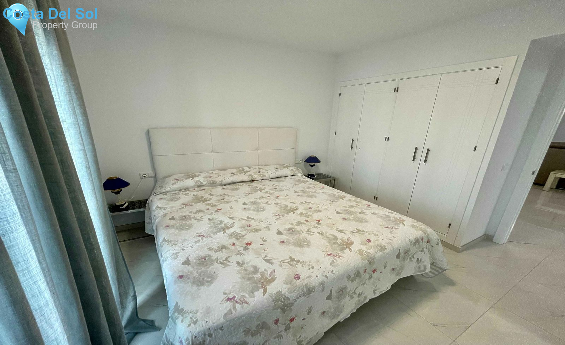 Middle Floor Apartment in Puerto Banús-1393086