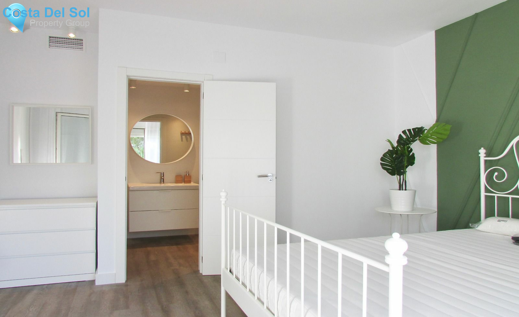 Middle Floor Apartment in Puerto Banús-1394909