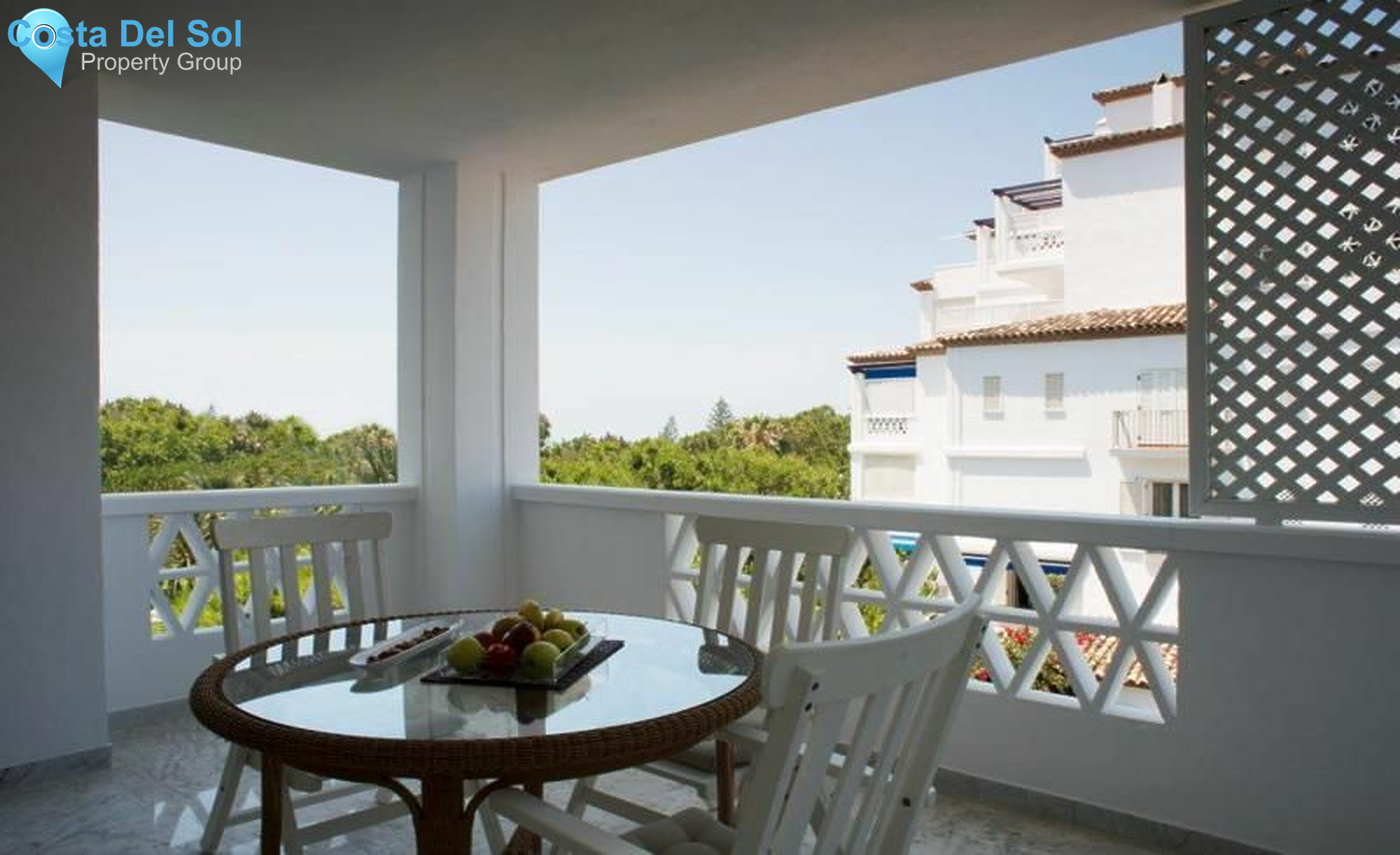 Middle Floor Apartment in Puerto Banús-1400246