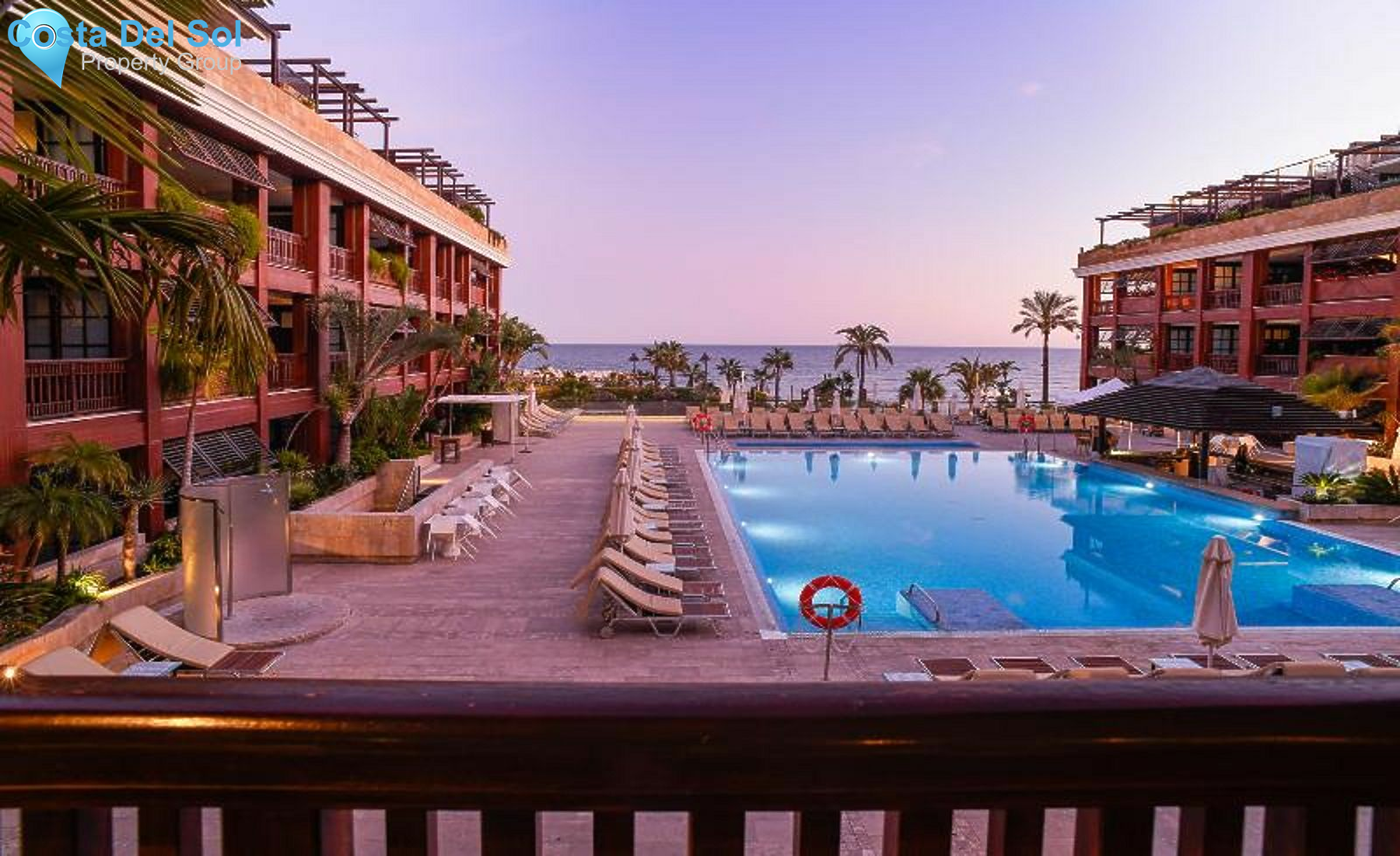 Middle Floor Apartment in Puerto Banús-1418350