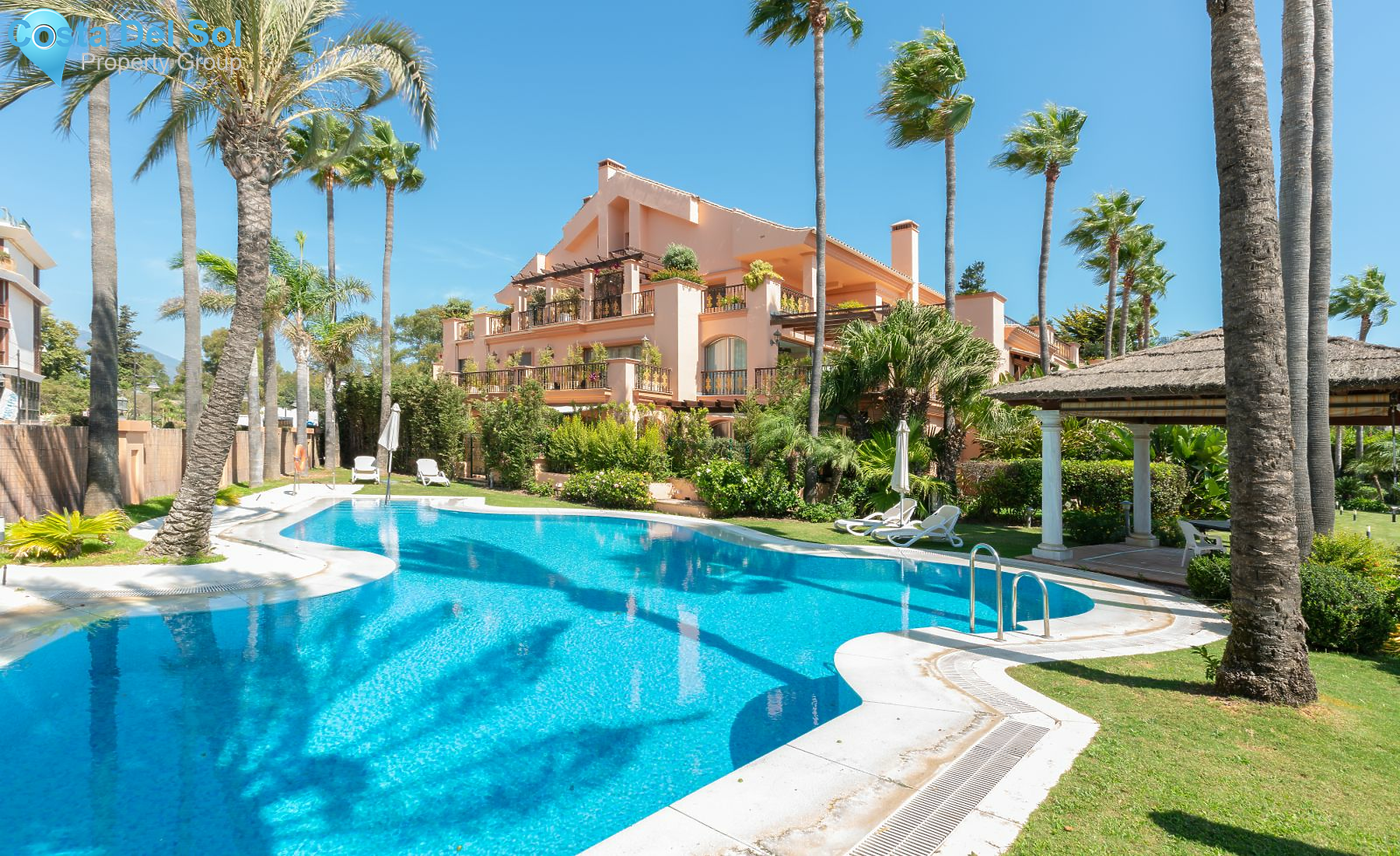 Middle Floor Apartment in Puerto Banús