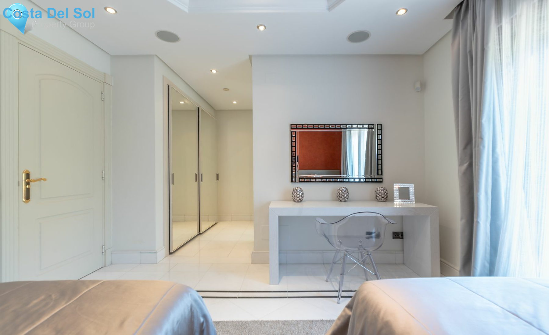 Middle Floor Apartment in Puerto Banús-1422877