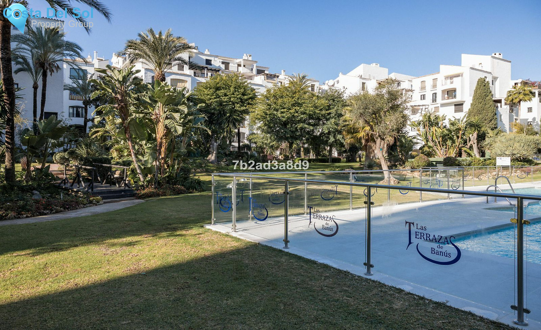 Middle Floor Apartment in Puerto Banús-1428212