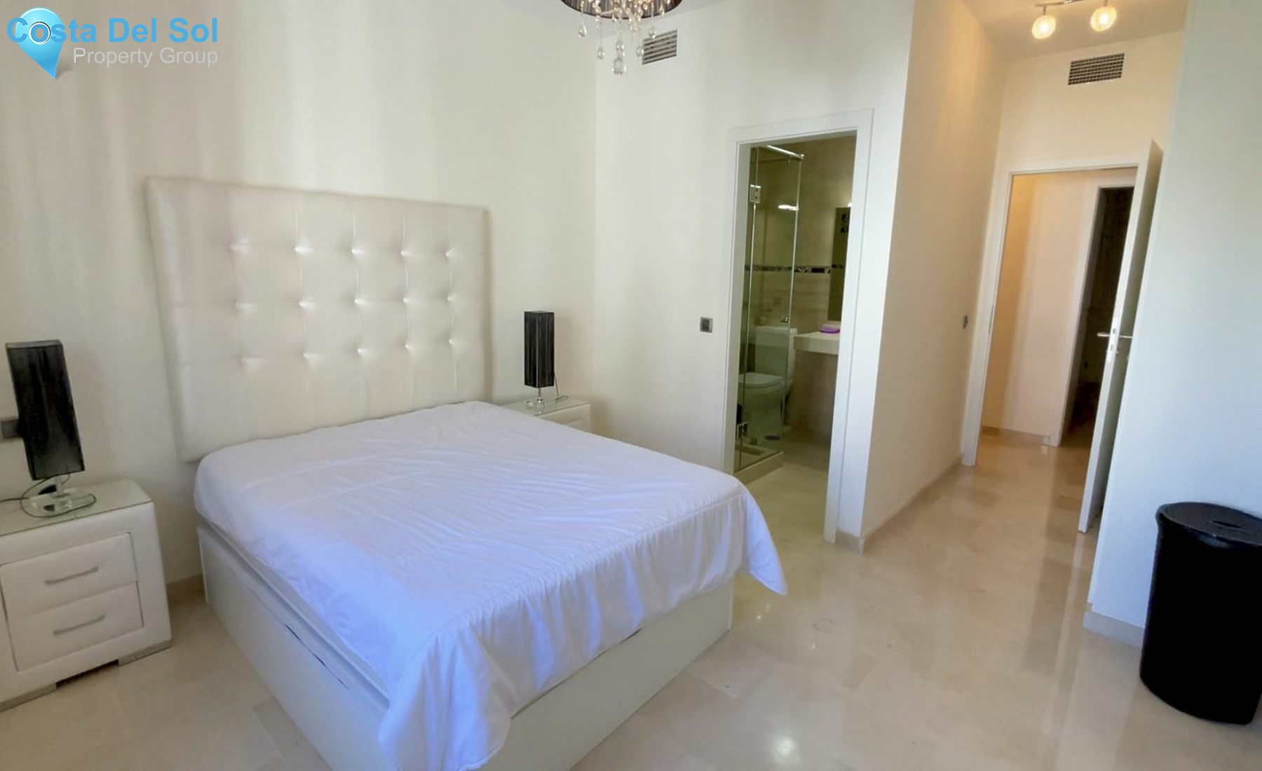 Middle Floor Apartment in Puerto Banús-1445029