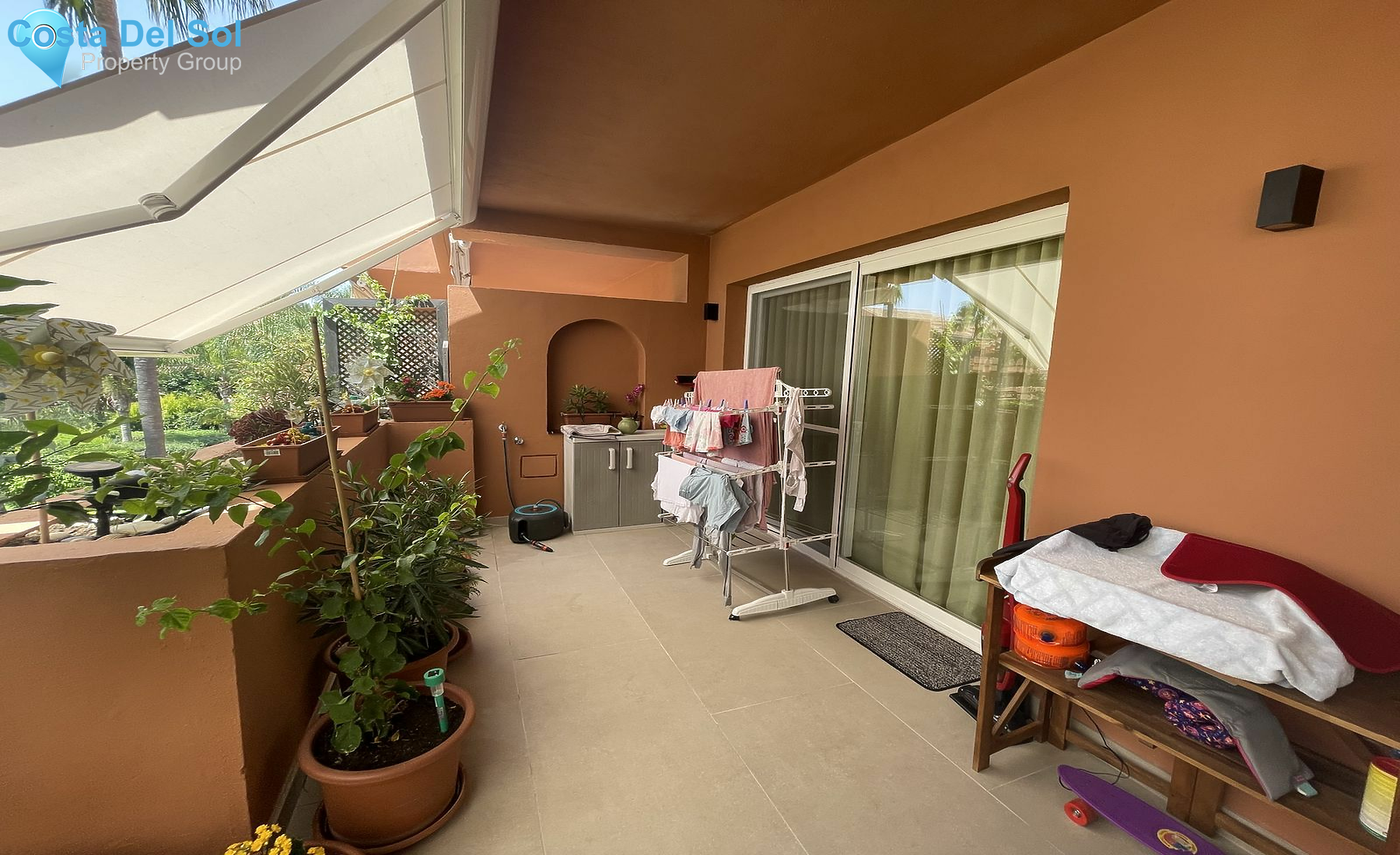 Middle Floor Apartment in Puerto Banús-1445527