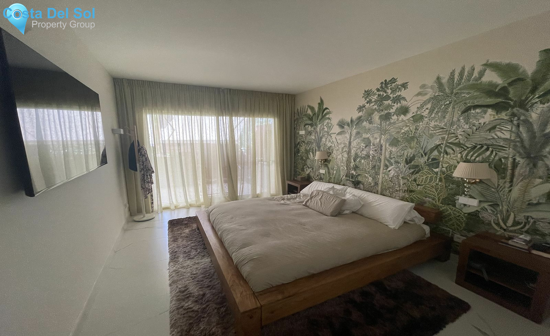 Middle Floor Apartment in Puerto Banús-1445530