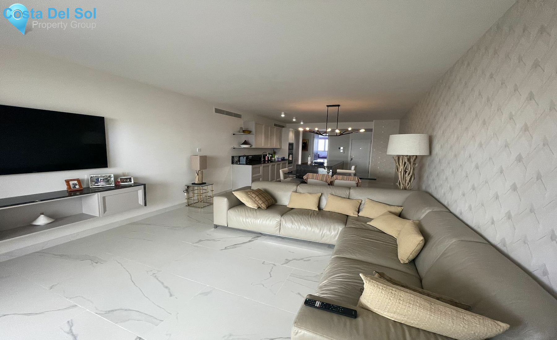 Middle Floor Apartment in Puerto Banús-1445520