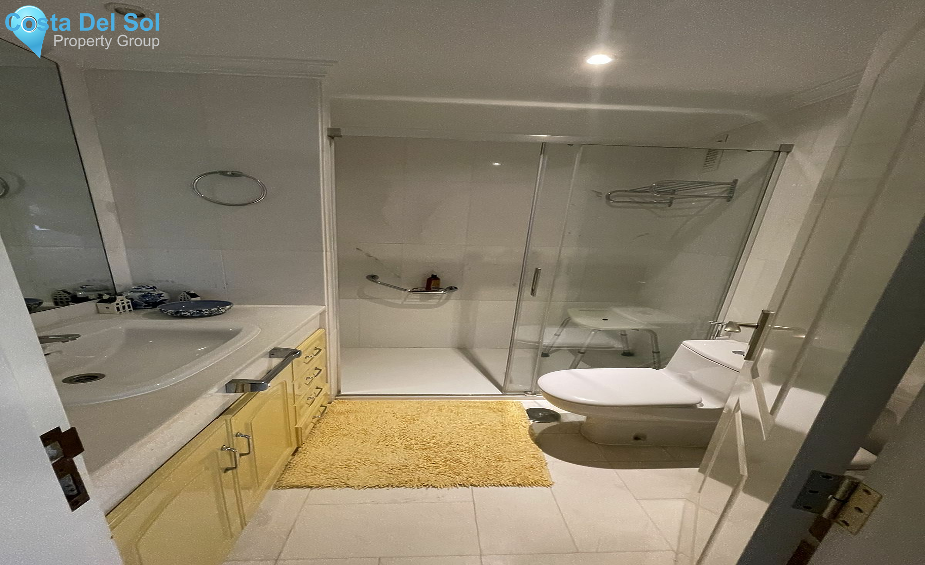 Middle Floor Apartment in Puerto Banús-1449222