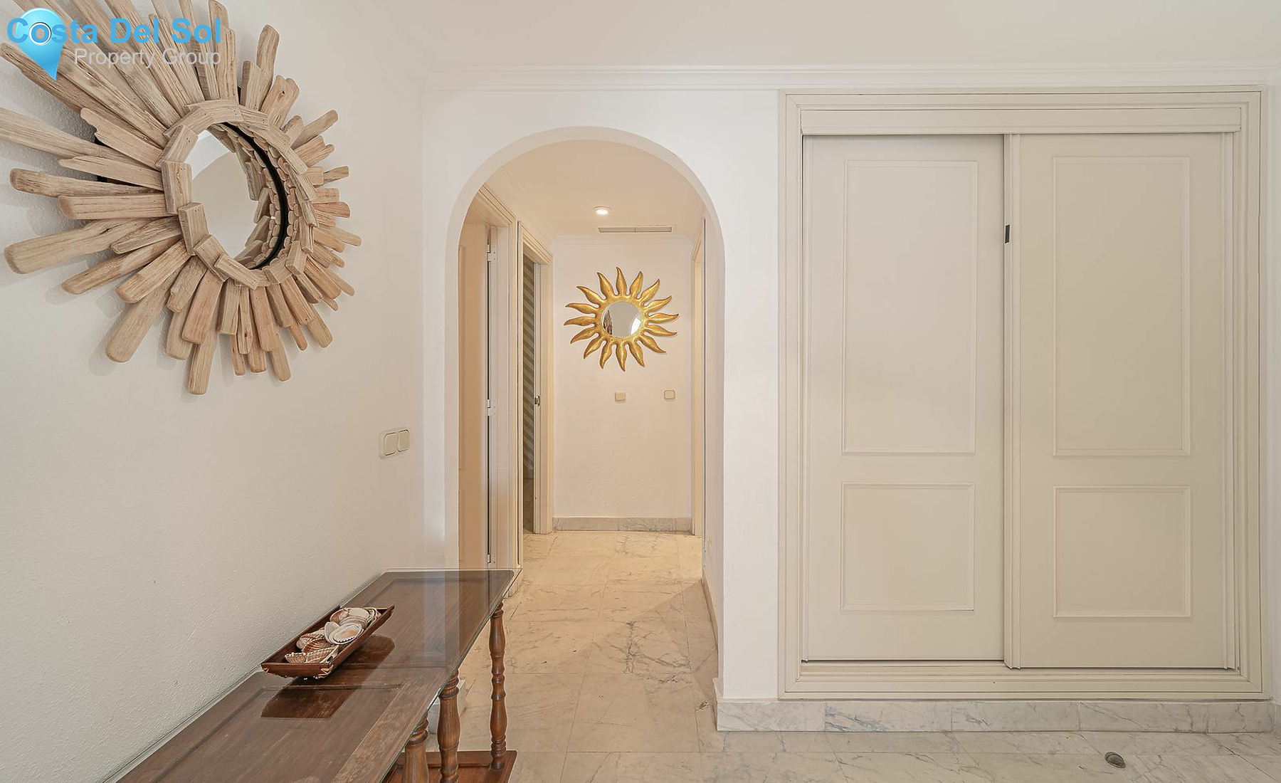Middle Floor Apartment in Puerto Banús-1464286