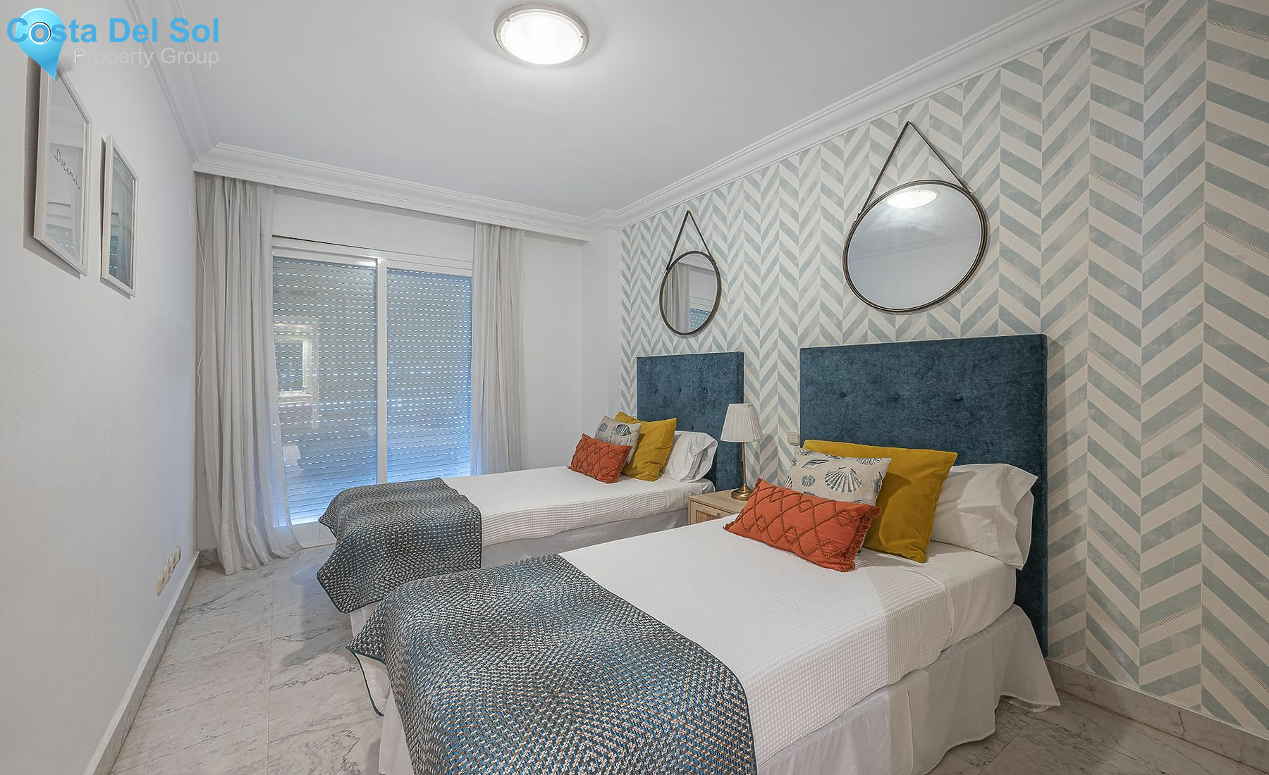 Middle Floor Apartment in Puerto Banús-1464276