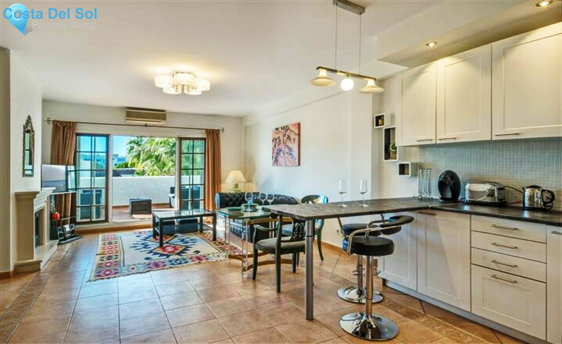 Middle Floor Apartment in Puerto Banús-1468737