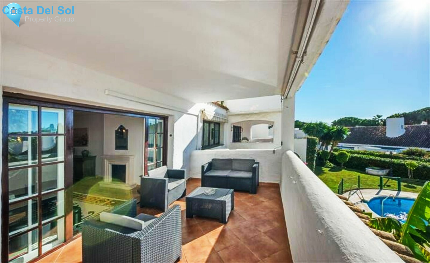 Middle Floor Apartment in Puerto Banús-1468742