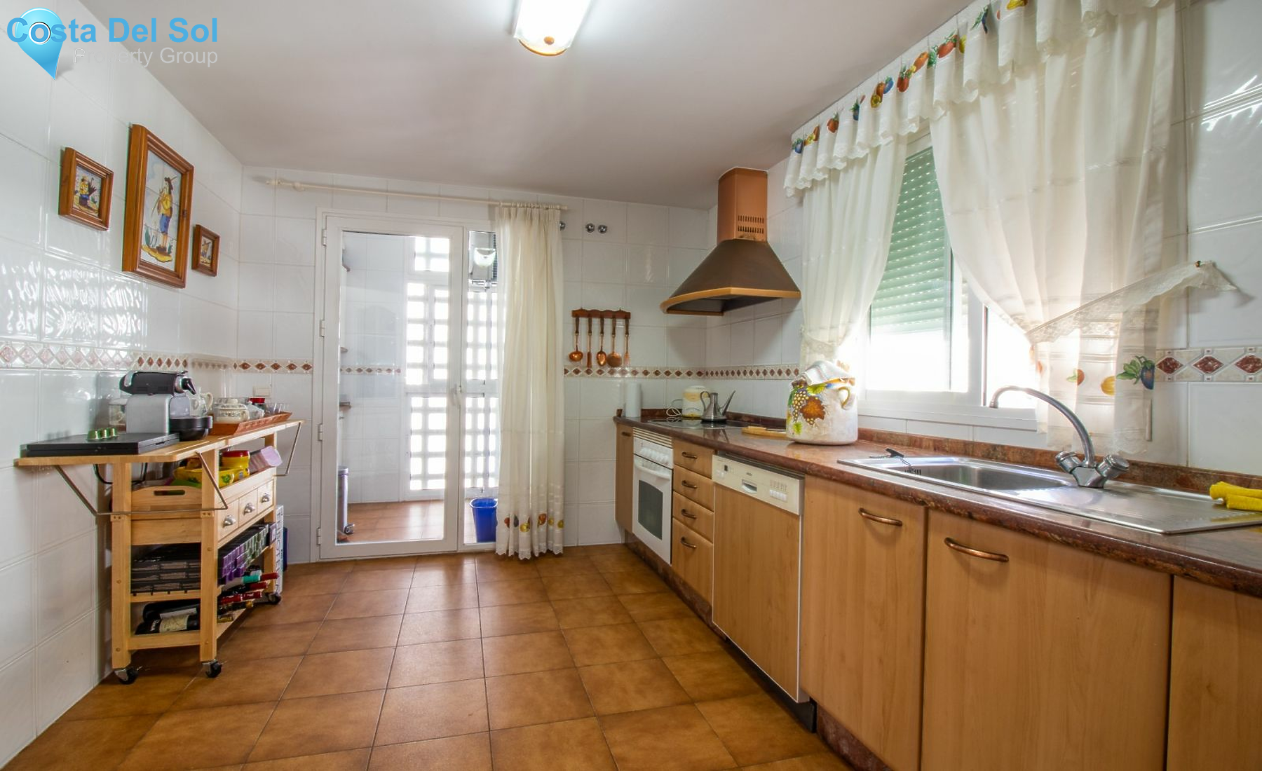 Middle Floor Apartment in Puerto Banús-1470987