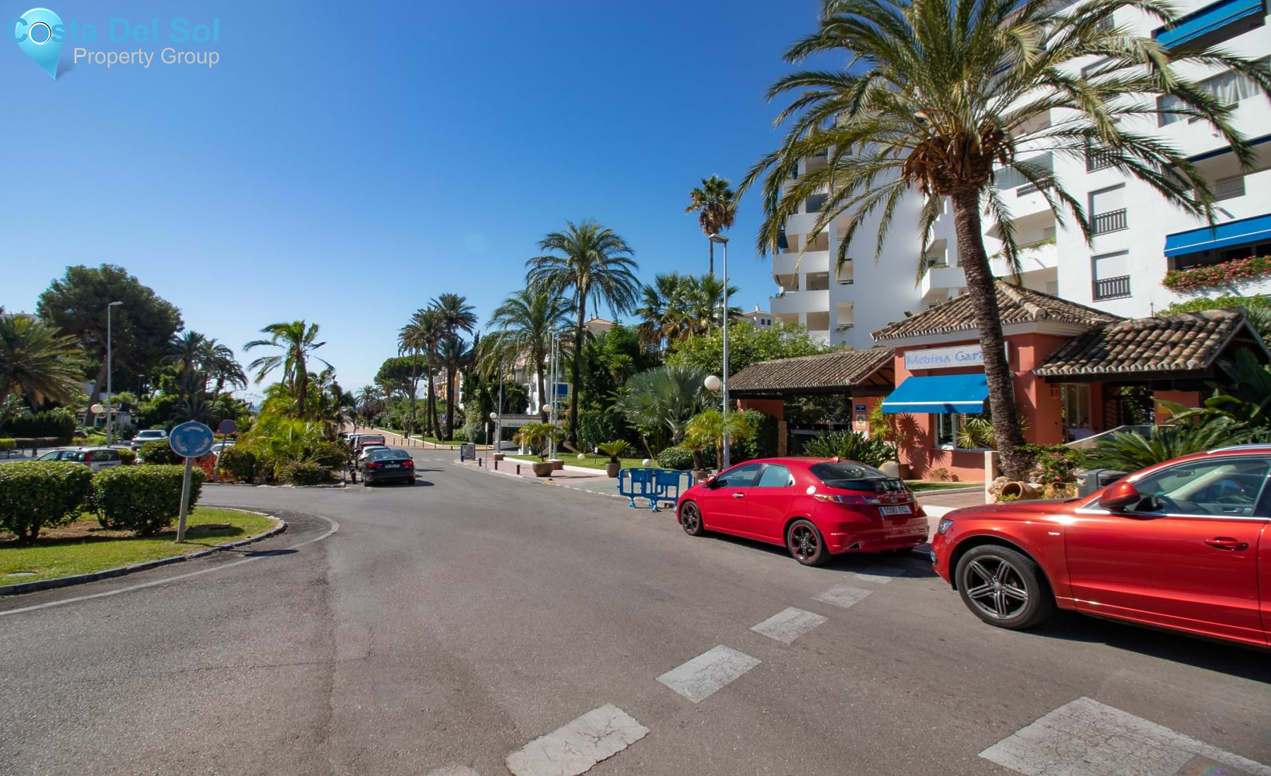 Middle Floor Apartment in Puerto Banús-1470996