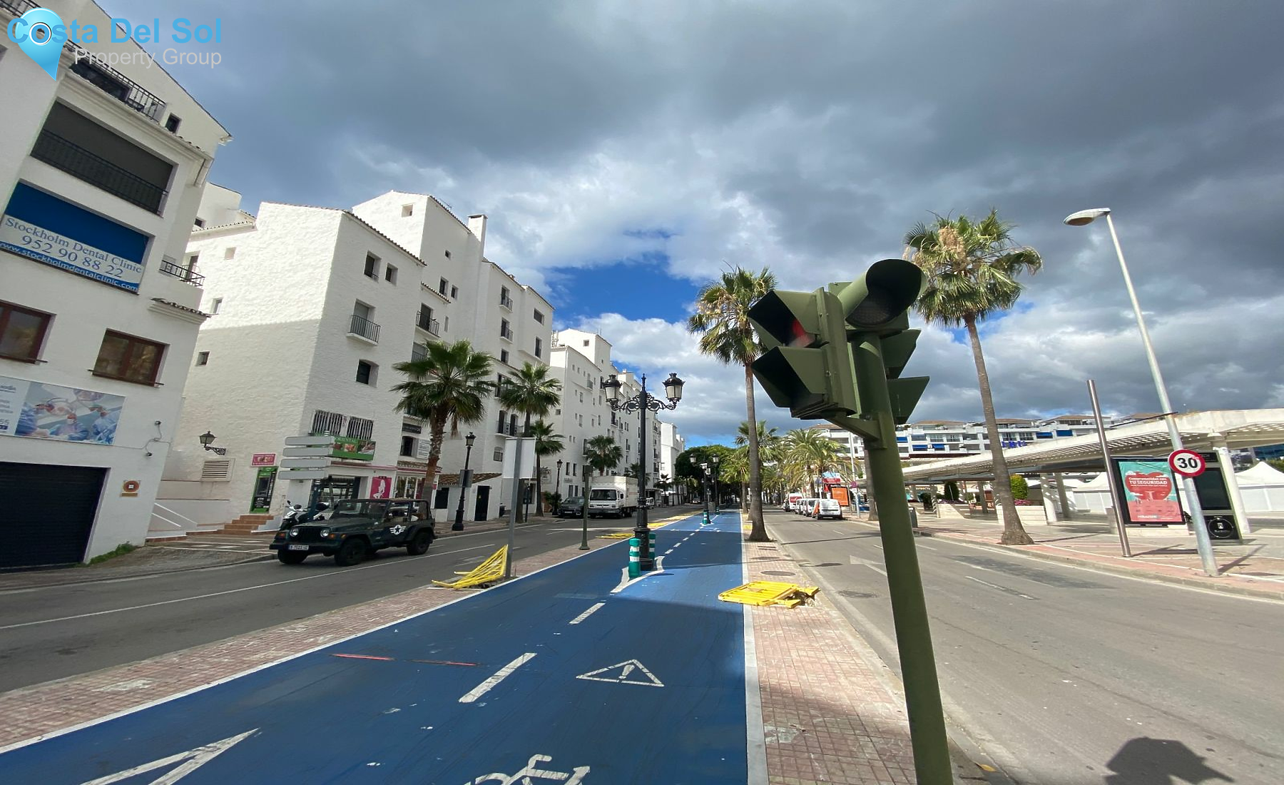 Middle Floor Apartment in Puerto Banús-1480044